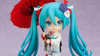 【动漫资讯】【手办】GSC 初音未来冬木小袖Ver.黏土人手办开订